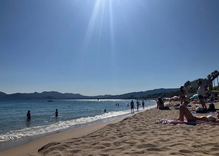 A Quartier Du Suquet Daire Cannes